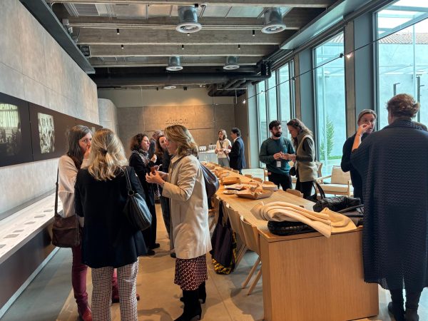 Un catering sostenible con los asistentes