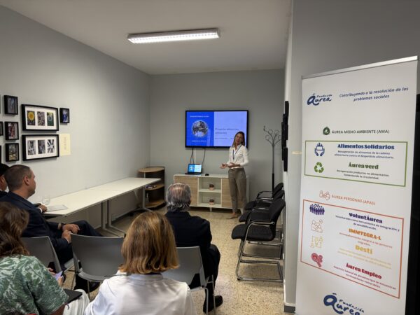 Bienvenida de Irene Gallardo en su sede de la Fundación Áurea